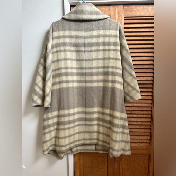 Marc Jacobs Beige/Grey Size Small Oversized Coat - Picture 2 of 13